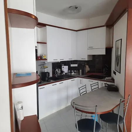 Apartament Vivi Il Triangolo - Centro Self Check-in Bergamo