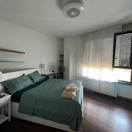 Vivi Il Triangolo - Centro Self Check-in Apartmán Bergamo