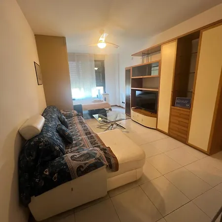 Lägenhet Vivi Il Triangolo - Centro Self Check-in *